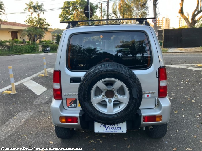 Suzuki JIMNY 4X4 2010/2011
